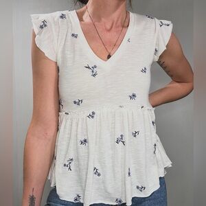 Cottagecore flowy floral embroidered peplum top size small
